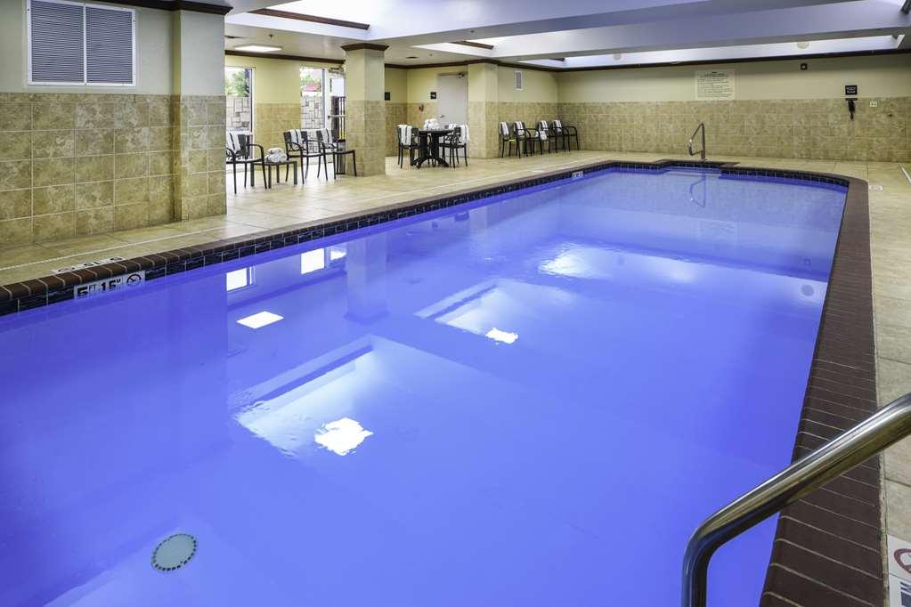 Hampton Inn Bryant Instalações foto